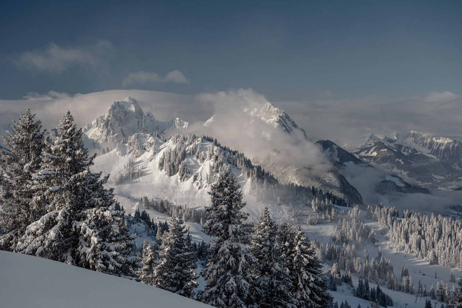 GSTAAD_WINTER_SWISSTOURISM_PRINT-11